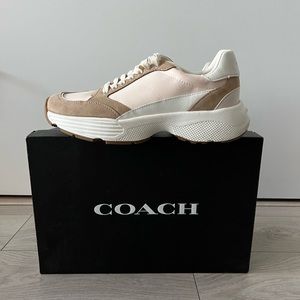 New Coach Sneakers 7.5
